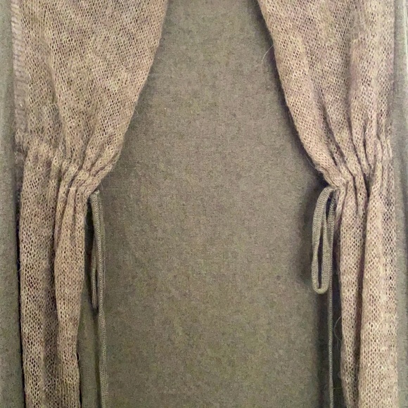 SHAE I Green Cardigan - Picture 7 of 7